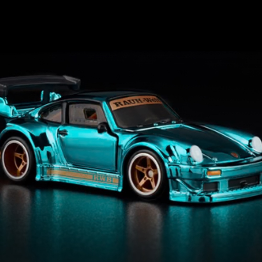 How Wheels RLC Exclusive RWB Porsche 930 Collectors Edition - Picture 2 of 2